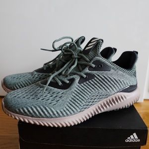 Adidas AlphaBounce EM